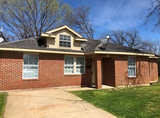 1607 Glynn Oaks Dr, Arlington, TX 76010