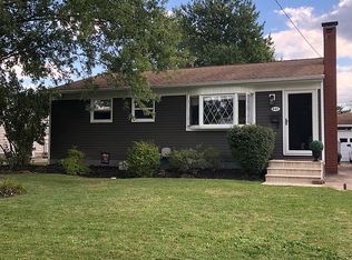 847 Hollywood Dr, Elyria, OH 44035