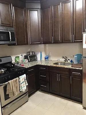 Rented by MQ Realty LLC | media 23