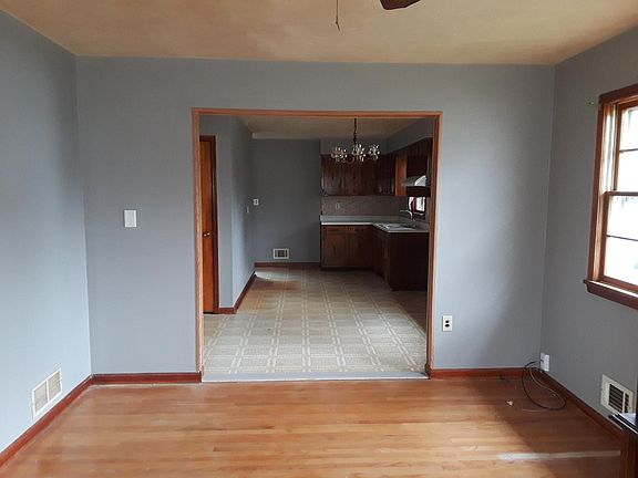 Living Room to Kitchen/Dining 