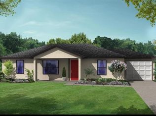 241 Azelea Ave, Interlachen, FL 32148