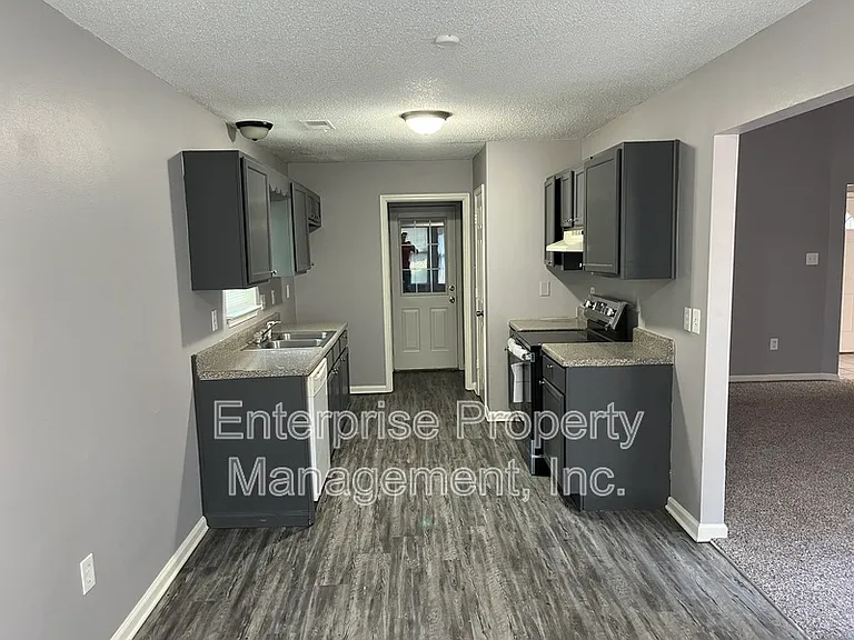 4429 S Cedar Bark Cv — Photo 4
