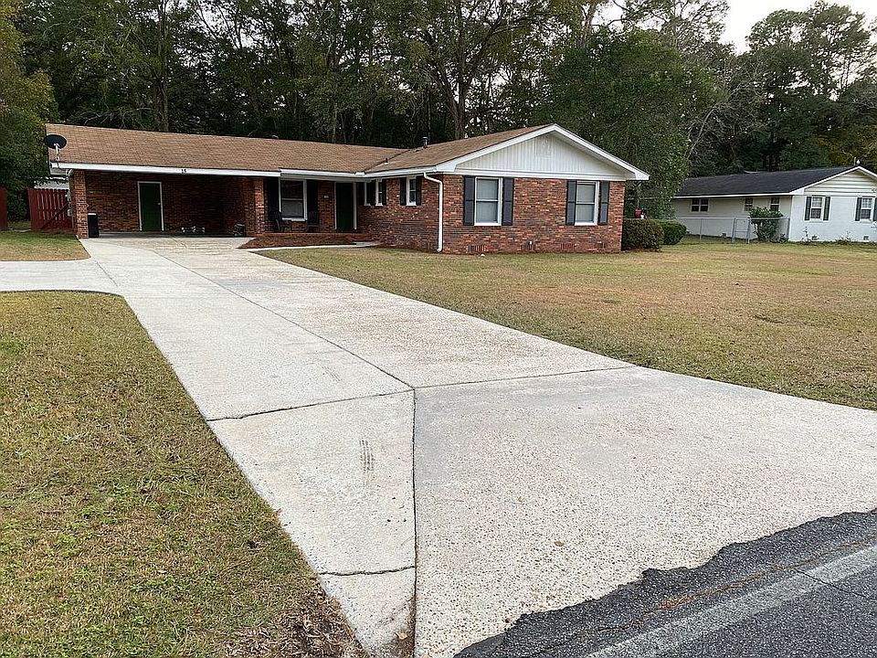 1st image of 15 Loganberry Cir