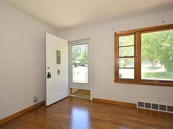 4th image of 2815 N 64th St