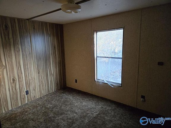 5th image of 236 Harris Rd NW