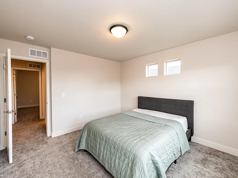 5902 Carrick Ln — Photo 33