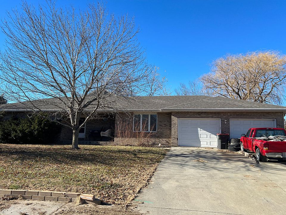 1612 Country Club Ln Beatrice NE 68310 Zillow