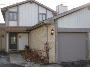 5874 Ryewyck Dr, Toledo, OH 43614