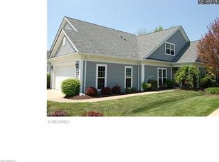 5237 Spruce Pointe Ln, Brunswick, OH 44212