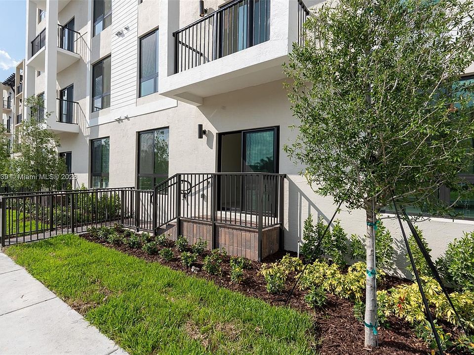 1st image of 8001 NW 41st St #102