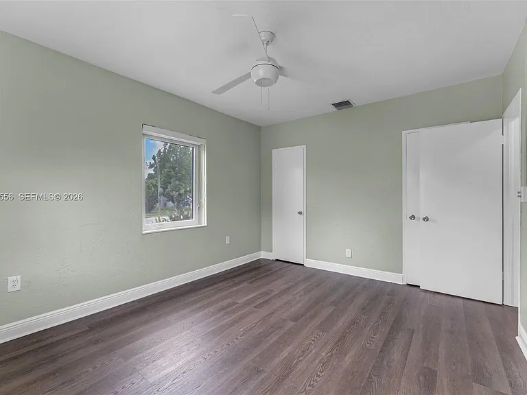 421 NW 105th St — Photo 11