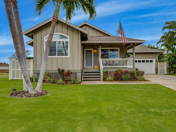 2nd image of 64 Oluea Cir