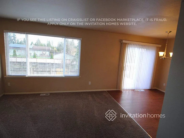 13021 42nd Ave SE — Photo 3
