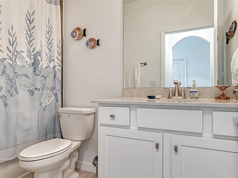 17902 Gawthrop Dr #402 — Photo 28