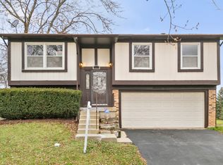 5644 Crestwood Rd, Matteson, IL 60443