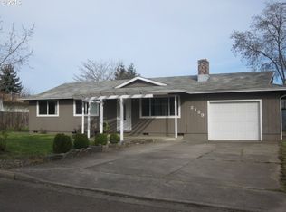 2129 La Canada Dr, Roseburg, OR 97471