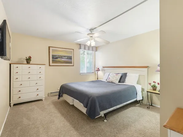 2176 S Bear Lake Blvd #311, Garden City, UT 84028