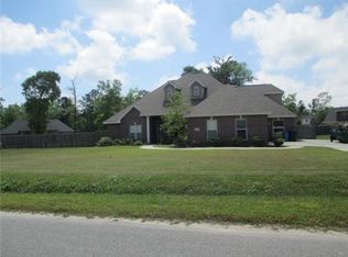 6201 Savanna Dr, Ocean Springs, MS 39564