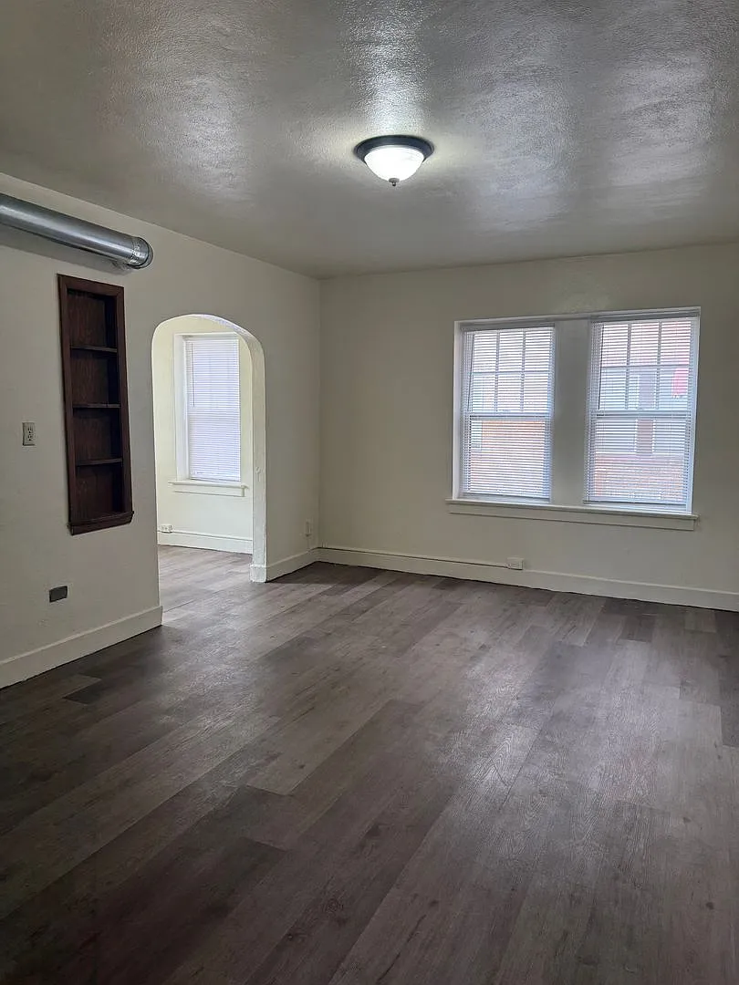 1035 South 17th Street Apartments — Photo 3