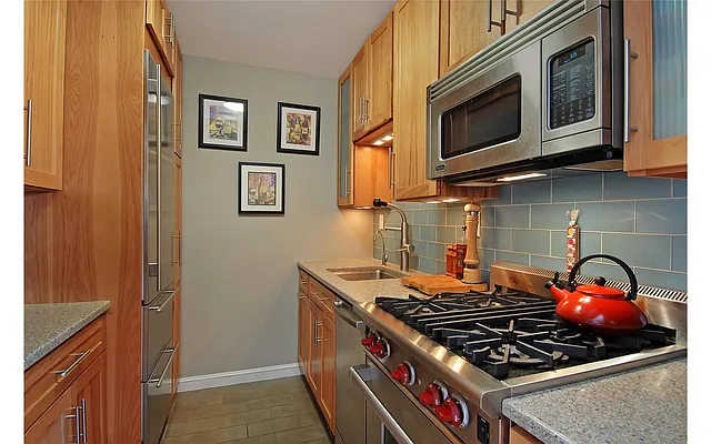 Sold by Douglas Elliman | media 4