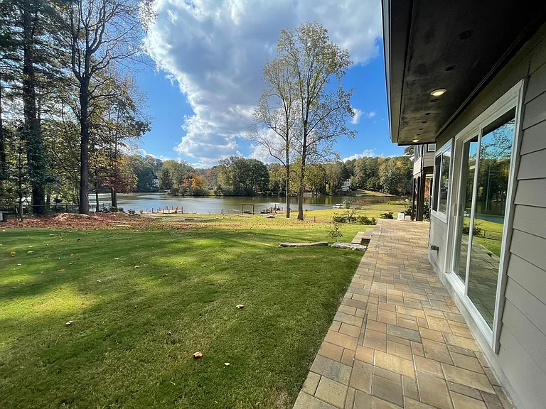 2825 Cardinal Lake Cir #A — Photo 3