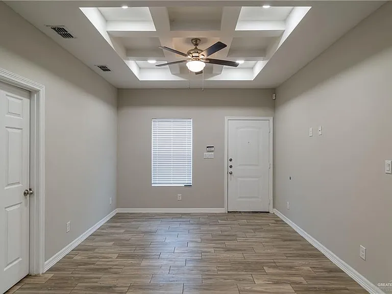 1005 W Kohala Ave #1 — Photo 3