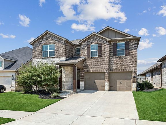 4th image of 2412 Rooster Ln