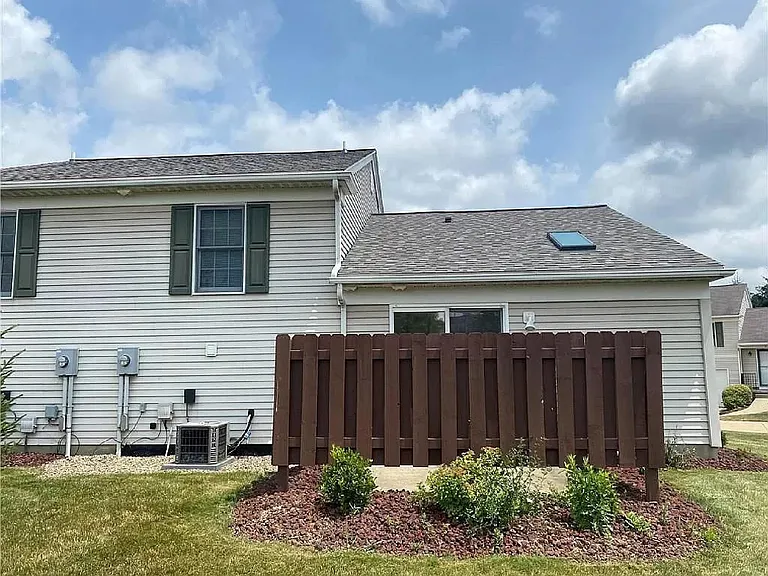 651 Sturbridge Dr #28 — Photo 16
