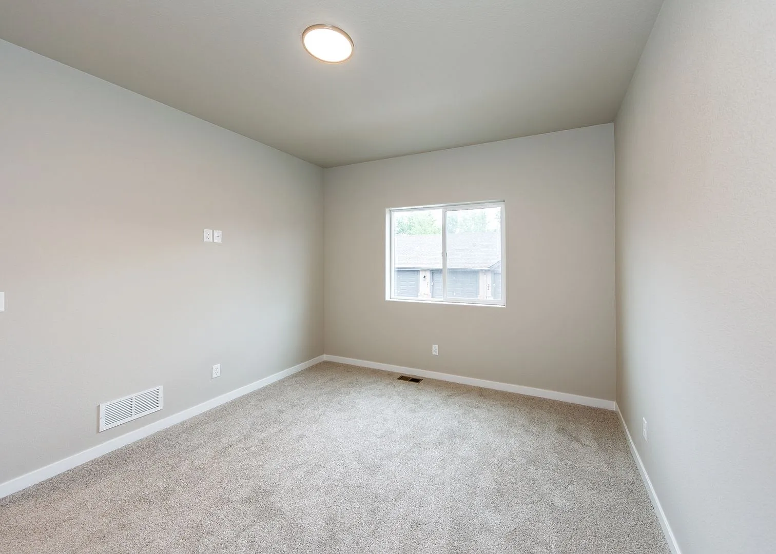 Brand-New Palomino Ranch Townhome | 3BR/2.5BA | 1,100 Sq Ft Basement | 2 Garages & Private Patio — Photo 4