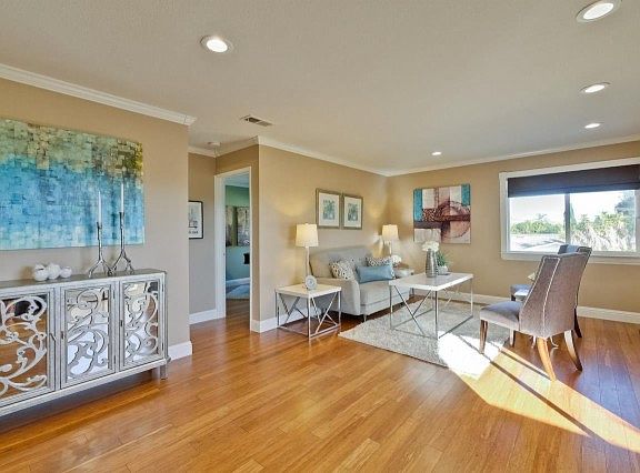 2nd image of 5543 Russo Dr