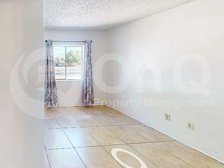 4402 E Pima St — Photo 12
