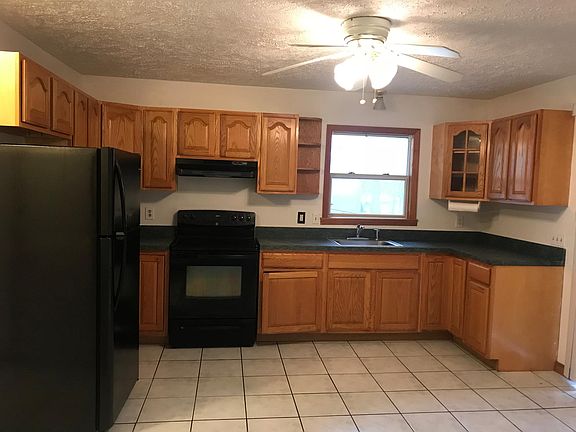 3rd image of 1087 Salamanca Dr