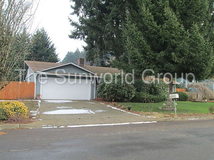 1st image of 2503 NE 151st Ave