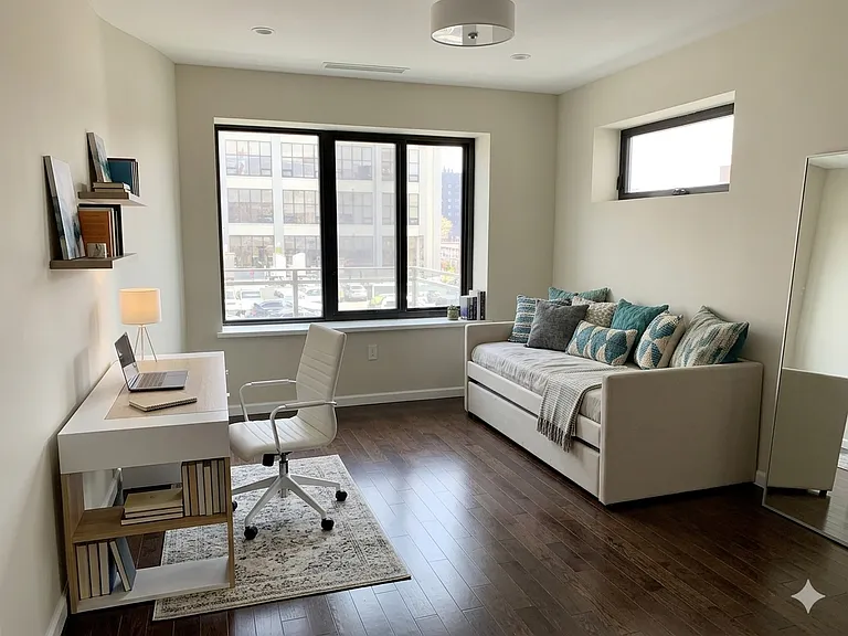 3119 37th Ave #4B — Photo 7
