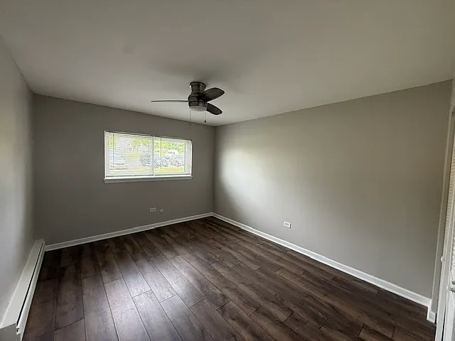 7410 Brookdale Dr #112 — Photo 9