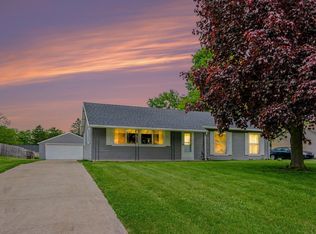 59656 Lee Ave, Elkhart, IN 46517