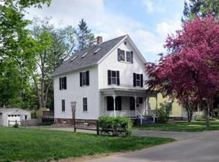 81 McClellan St, Amherst, MA 01002