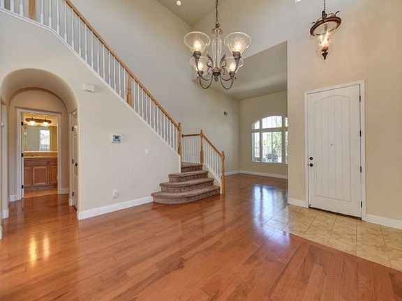 5th image of 12430 Canyonlands Dr