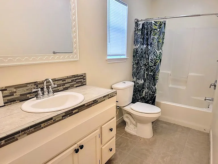 512 S Pearl St #B — Photo 19