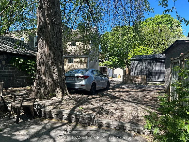 427 Sunnyside Ave #A — Photo 15