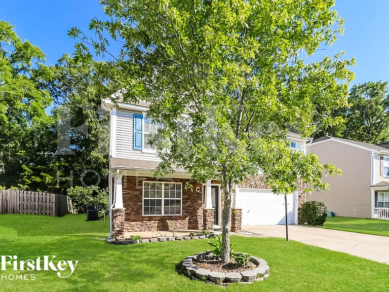 14212 Waterlyn Dr — Photo 2