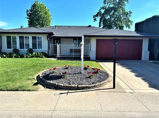 6438 Rampart Dr, Carmichael, CA 95608