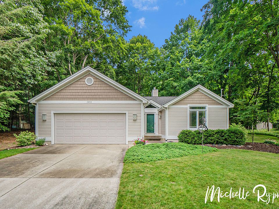 1st image of 3955 Lakeridge Dr