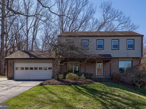 34 Eagle Ln, Shillington, PA 19607