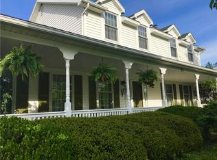 25 Hunting Spg, Rochester, NY 14624