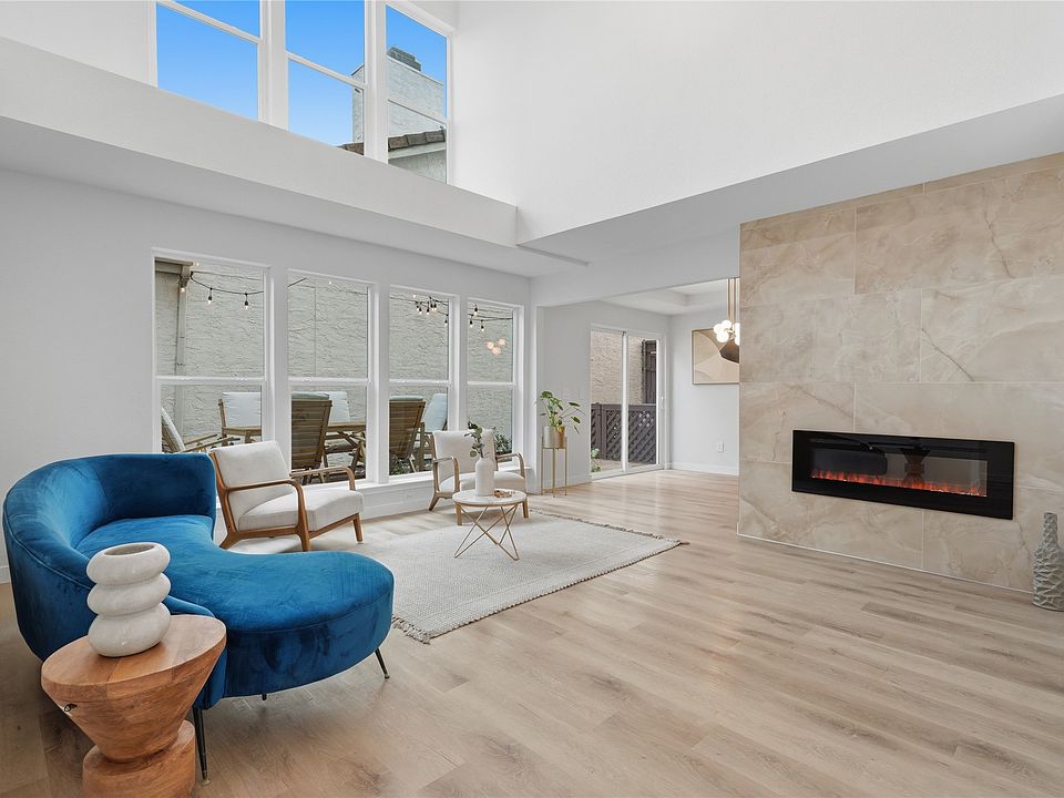 1st image of 17118 Planters Row