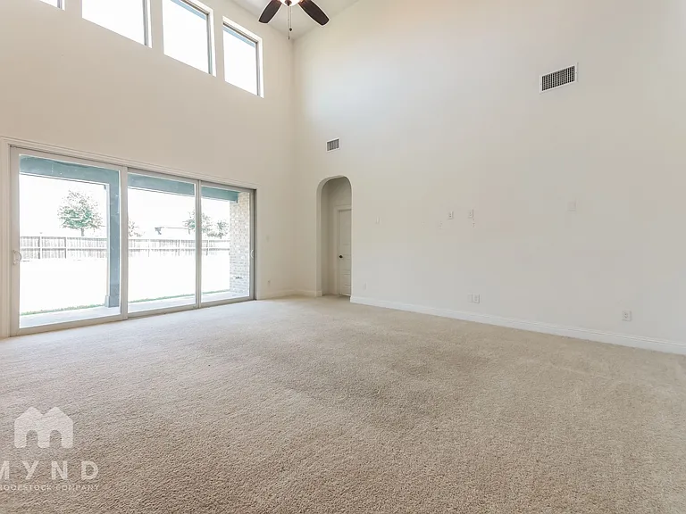 12108 Buffalo Hills Dr — Photo 5