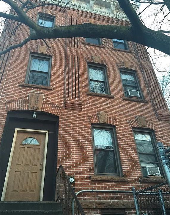 1st image of 180 Woodworth Ave APT 3