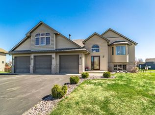 6220 Kaitlin Ave NE, Albertville, MN 55301