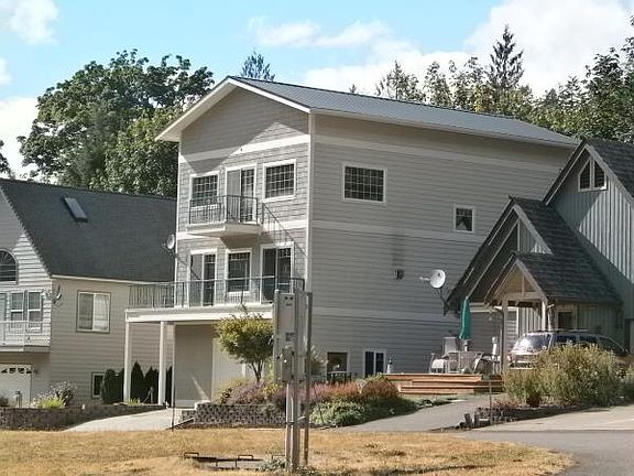 2nd image of 491 Maple Grove Rd